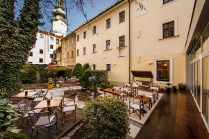 Foto dalla galleria di BEIGLI Hotel & Garden a Bratislava