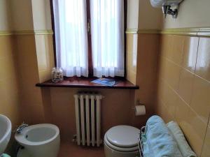 Kúpeľňa v ubytovaní Holiday Home in Ramazzano near Assisi