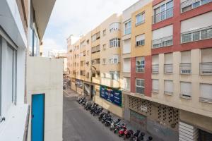 マラガにあるPuerto de Málaga Premium 3 Bedrooms Apartmentのギャラリーの写真