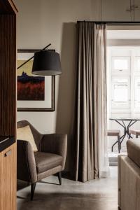 Posezení v ubytování 1926 Le Parisot Boutique Suites