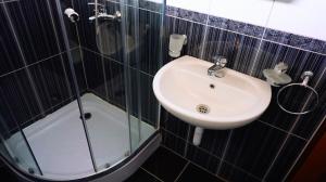 Phòng tắm tại Вила Марна - Villa Marna