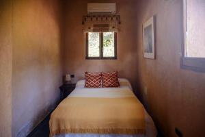 Postel nebo postele na pokoji v ubytování Can Olivo - Villa 6 pax en Ibiza