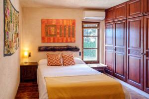 Postel nebo postele na pokoji v ubytování Can Olivo - Villa 6 pax en Ibiza
