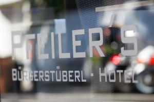 Majutusasutuses Pfeiler's Bürgerstüberl - Hotel olev sertifikaat, autasu, silt või muu dokument