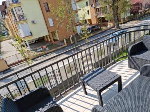 Balkón alebo terasa v ubytovaní Betti Apartman