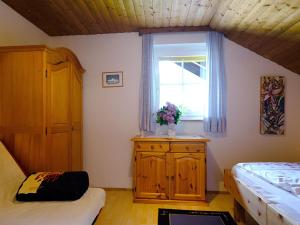 Tempat tidur dalam kamar di Haus Kremser