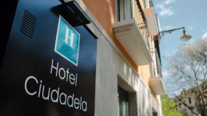 Fotografie z fotogalerie ubytování Hotel Ciudadela Pamplona v destinaci Pamplona