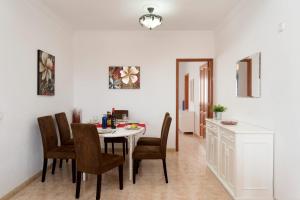Posedenie v ubytovaní Villa Nazaret by Villa Plus