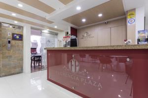 Majoituspaikan Hotel Florencia Plaza aula tai vastaanotto