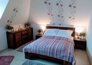 Posteľ alebo postele v izbe v ubytovaní Müezzin Apartman