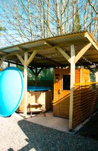 Foto de la galeria de Log cabin a Kells
