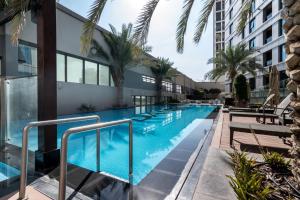 Bazén v ubytování The Smart Concierge - The Vogue nebo v jeho okolí