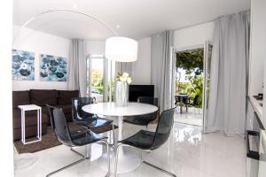 Posezení v ubytování Marina di Portapisana Luxury private villa