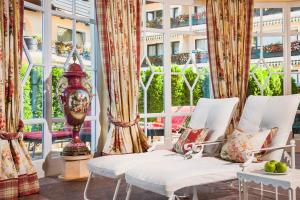 Istumisnurk majutusasutuses Relais & Châteaux Hotel Schwarzmatt