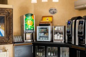 Gallery image of H&ocirc;tel Bagatelle Paris Nord Roissy - ex Inter-Hotel in Goussainville