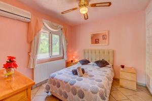 Postel nebo postele na pokoji v ubytování Villa Atlas by Villa Plus + 18 fotografií