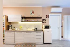 A kitchen or kitchenette at Dolce vista