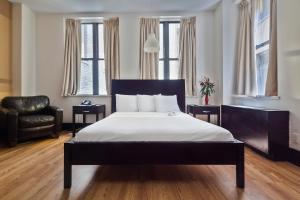 Cama o camas de una habitación en Eurostars Wall Street