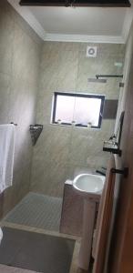Bilik mandi di White Feathers