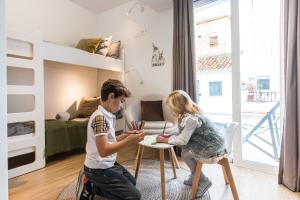 אורחים שוהים ב-Linda Boutique Hotel