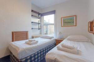 Beautiful 2 Bedroom Home In Putney