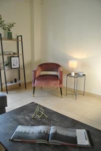 A bed or beds in a room at Houseloft Volos Vista