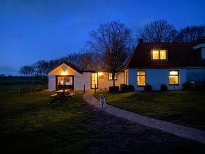 Gallery image of Heerlijk vakantiehuis aan het IJsselmeer in Warns