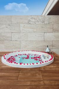 Ванная комната в The Yucatan Resort Playa del Carmen, All-Inclusive Adults Only, Tapestry by Hilton