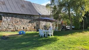 Gallery image of maison individuelle au calme sur l'Aubrac in Recoules-dʼAubrac