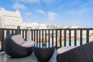 Balkón alebo terasa v ubytovaní MALAGA BENALMADENA PUERTO MARINA PLAYA VACACIONAL Luxury