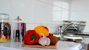 Kuchyň nebo kuchyňský kout v ubytování Apartments Lina