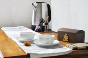 Coffee and tea making facilities at La Colombera in Toscana