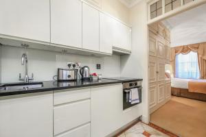 A kitchen or kitchenette at 44 Curzon Street by Mansley