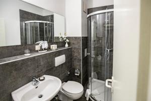 Koupelna v ubytování Hotel "Zur Mühle"