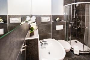 Koupelna v ubytování Hotel "Zur Mühle"