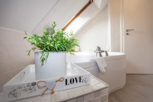 Koupelna v ubytování Hotel "Zur Mühle"