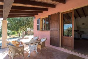 En balkon eller terrasse på Finca Can Peixet