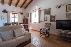 Et tv og/eller underholdning på Finca Can Peixet