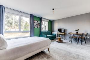 Χώρος καθιστικού στο Résidence 4T IMMO - 31 Avenue Gaston Chauvin