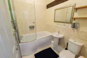 Φωτογραφία από το άλμπουμ του Haddock Hideaway σε Castleton