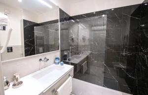 Łazienka w obiekcie Napoli City Center - Appartamenti e Camere