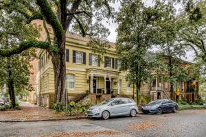 Gallery image of Modern Garden On Jones in Savannah