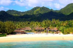 Vaade majutusasutusele Manuia Beach Resort linnulennult