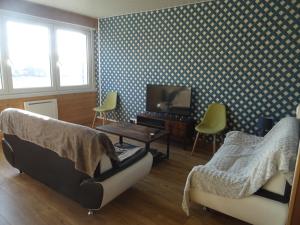 Χώρος καθιστικού στο 85m² hyper-centre place Dalton