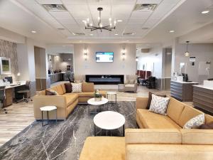 The lounge or bar area at Best Western Plus Jefferson