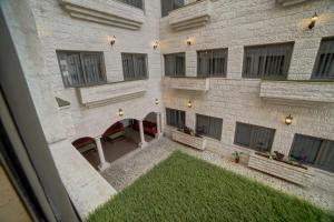 Balkón nebo terasa v ubytování Crystal Hotel