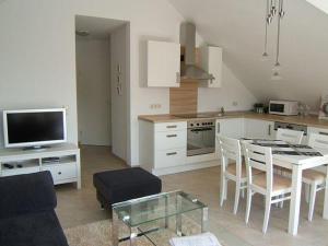 O bucătărie sau chicinetă la Zingst-2-Zi-Ferienwohnung-Seewolf