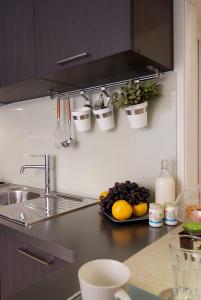 A kitchen or kitchenette at Casa Mobile - Cisano San Vito ****
