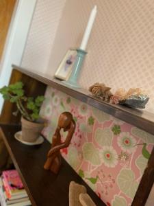 Gallery image of Retro bolig - fyldt med hygge! Ingen luksus in Kolind