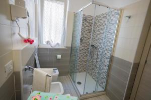 A bathroom at Pineta del Mare
